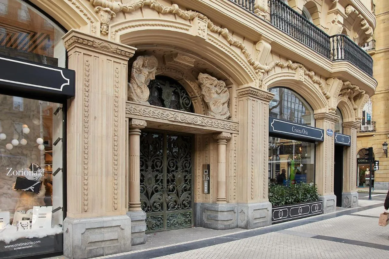 The Rentals Collection - Olabar II location